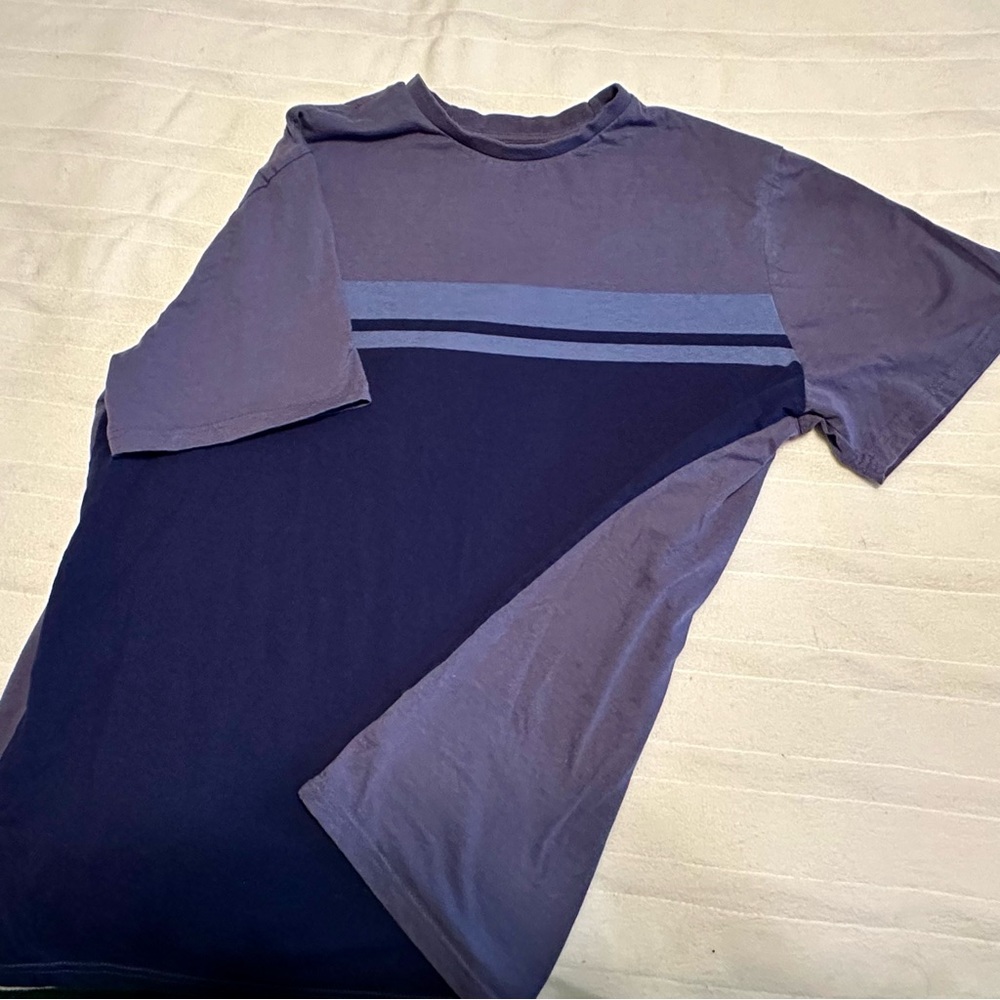 Men's HB X short sleeve Tshirt striped with 3 shades of blues